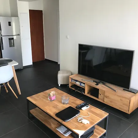 F2, Entree De Ville, Apartament *